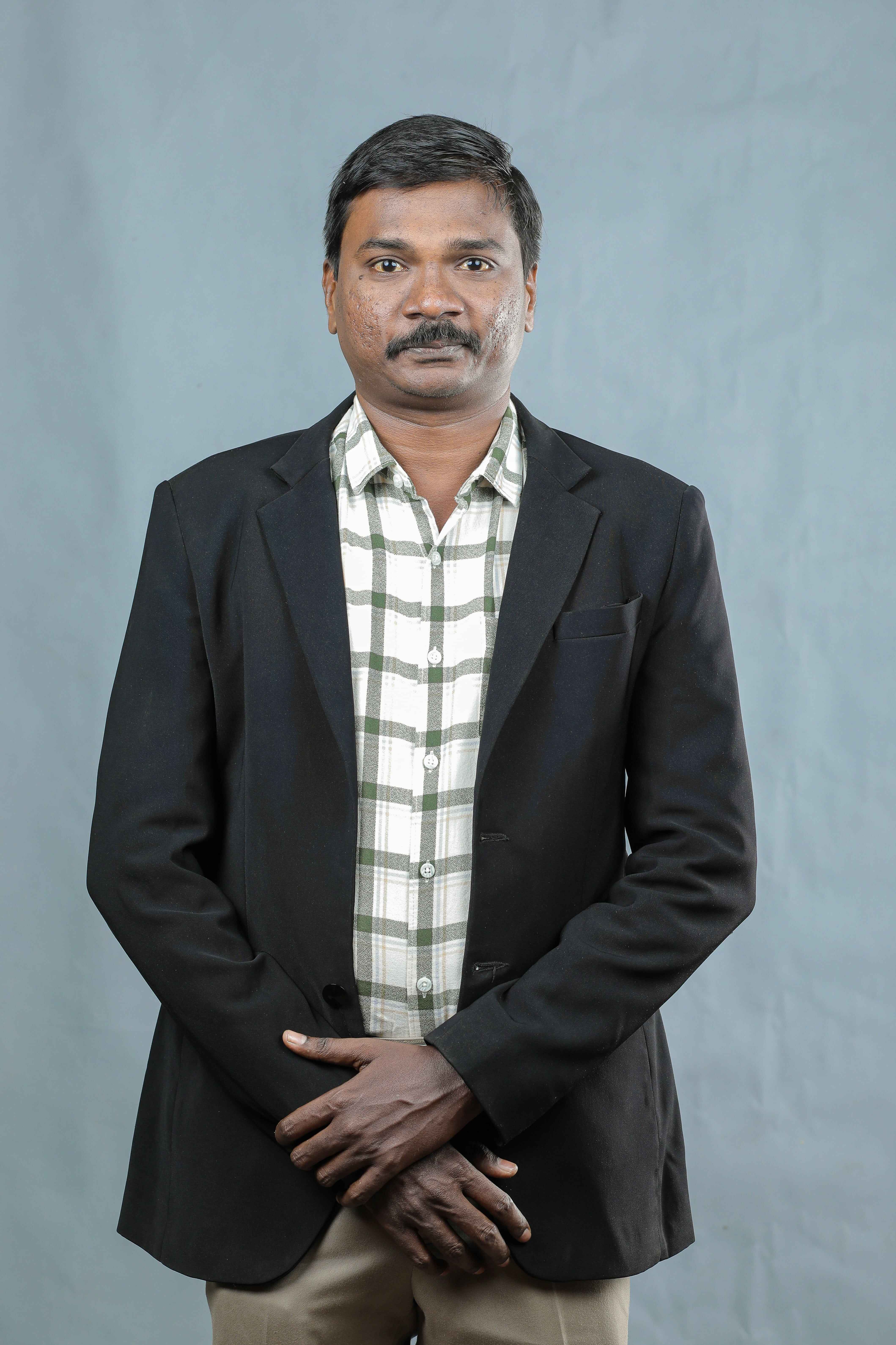 Dr.N.Arumugasamy